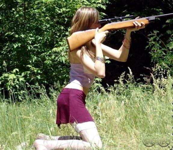 девушка с ружьем квадратные арбузы